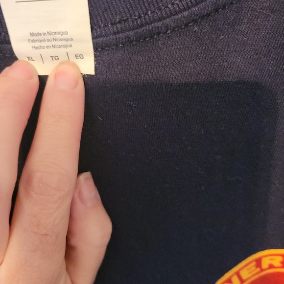 Verbal Assault "Tiny Giants" T-Shirt. Lightly worn t-shirt in great shape - Picture 2 of 4